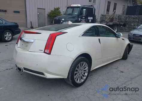2012 Cadillac Cts Performance z USA, uszkodzony, nr VIN 1G6DM1E30C0150101